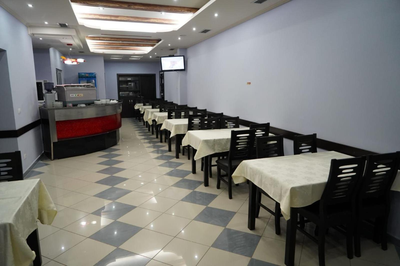 Hotel Restaurant Globi Velipojë Exterior foto